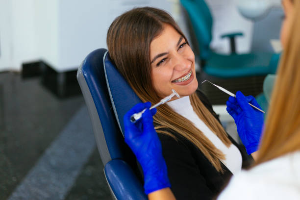 Best Wisdom Tooth Removal  in Utica, IN